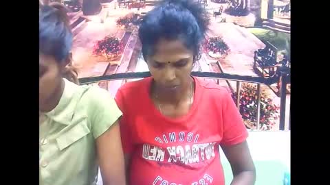 Snapshot of indiansexyslender4u2luv chatting on March 5, 6:01 am indiansexyslender4u2luv online show from March 5, 6:01 am