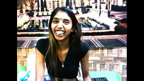 Snapshot of indiansexyslender4u2luv chatting on September 22, 5:22 am indiansexyslender4u2luv online show from September 22, 5:22 am