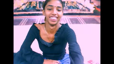 Snapshot of indiansexyslender4u2luv chatting on February 7, 6:14 am indiansexyslender4u2luv online show from February 7, 6:14 am