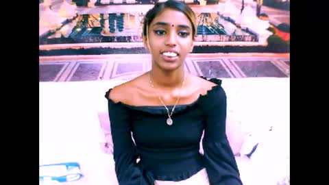 Snapshot of indiansexyslender4u2luv chatting on February 11, 9:31 am indiansexyslender4u2luv online show from February 11, 9:31 am