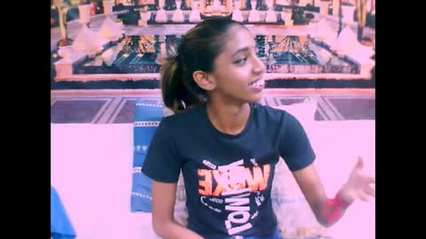 Snapshot of indiansexyslender4u2luv chatting on February 4, 5:53 am indiansexyslender4u2luv online show from February 4, 5:53 am