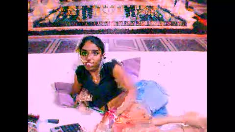 Snapshot of indiansexyslender4u2luv chatting on February 13, 8:59 am indiansexyslender4u2luv online show from February 13, 8:59 am
