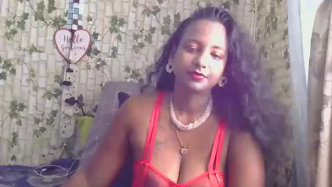 tina online show from February 23, 7:33 am