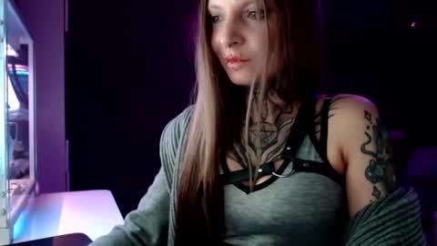 InesDesire online show from February 12, 4:44 pm