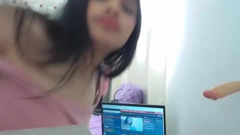Snapshot of inocentheaven chatting on December 5, 3:55 pm Celeste online show from December 5, 3:55 pm