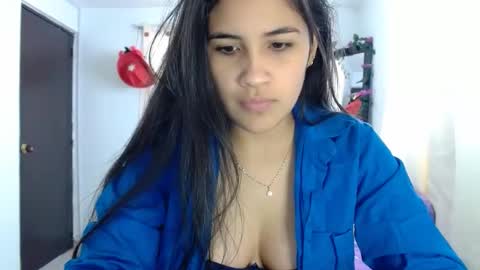Snapshot of inocentheaven chatting on February 1, 12:47 pm Celeste online show from February 1, 12:47 pm