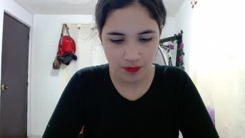 Snapshot of inocentheaven chatting on December 28, 11:52 am Celeste online show from December 28, 11:52 am