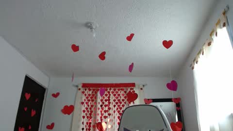 Snapshot of inocentheaven chatting on February 14, 4:09 pm Celeste online show from February 14, 4:09 pm