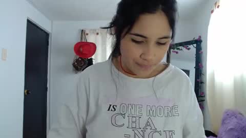 Snapshot of inocentheaven chatting on December 10, 12:38 pm Celeste online show from December 10, 12:38 pm
