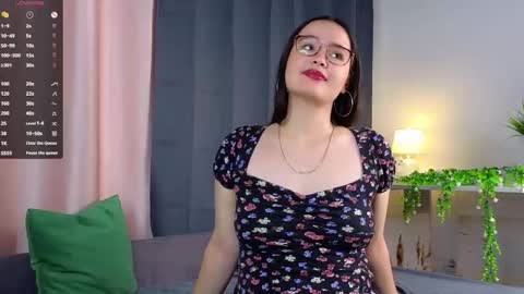 Mia online show from September 15, 2:13 am