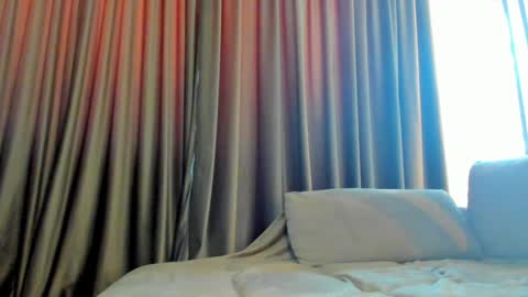 Snapshot of irenevon chatting on January 17, 7:51 am Ir s room online show from January 17, 7:51 am
