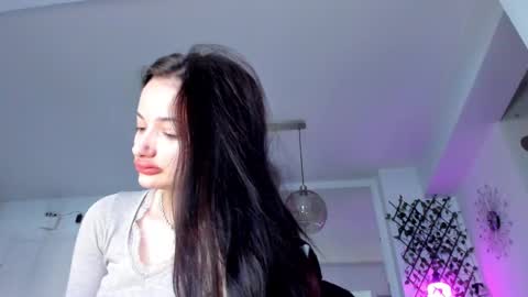 Snapshot of irenevon chatting on February 26, 5:46 am Ir s room online show from February 26, 5:46 am