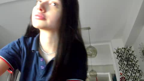 Snapshot of irenevon chatting on January 20, 5:15 am Ir s room online show from January 20, 5:15 am