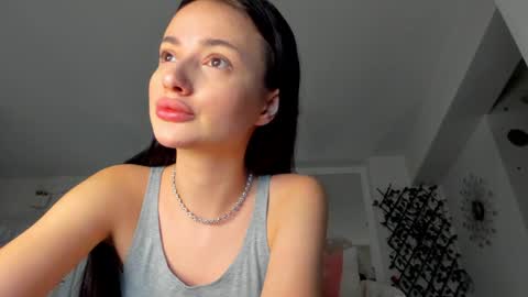 Snapshot of irenevon chatting on January 21, 3:43 pm Ir s room online show from January 21, 3:43 pm