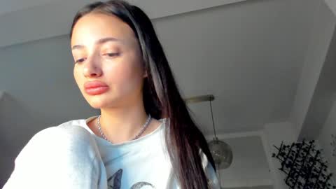 Snapshot of irenevon chatting on January 27, 5:03 am Ir s room online show from January 27, 5:03 am