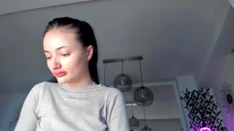 Snapshot of irenevon chatting on February 28, 5:59 am Ir s room online show from February 28, 5:59 am