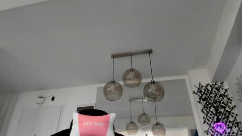 Snapshot of irenevon chatting on March 9, 3:16 pm Ir s room online show from March 9, 3:16 pm