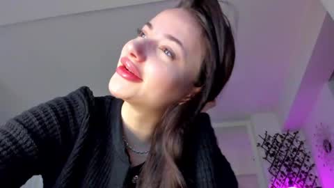 Snapshot of irenevon chatting on February 19, 6:00 am Ir s room online show from February 19, 6:00 am