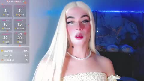 Snapshot of irina_lechera_ chatting on March 11, 11:37 pm Irina online show from March 11, 11:37 pm