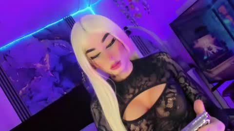Snapshot of irina_lechera_ chatting on September 13, 11:18 pm Irina online show from September 13, 11:18 pm