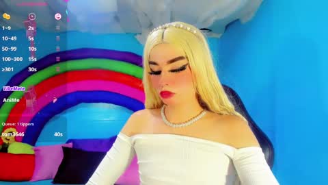 Snapshot of irina_lechera_ chatting on December 17, 1:50 am Irina online show from December 17, 1:50 am