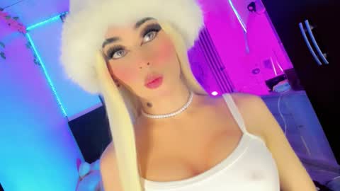 Snapshot of irina_lechera_ chatting on September 16, 7:39 pm Irina online show from September 16, 7:39 pm