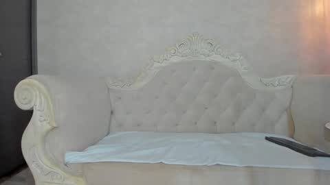 Irinnah Lottus online show from February 7, 11:24 pm