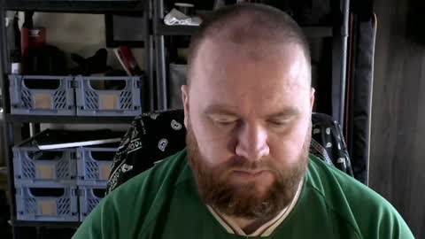 twitter theirishman205 online show from December 7, 1:13 pm