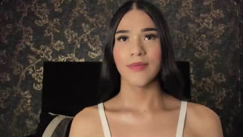 Snapshot of isa_little_star chatting on March 7, 3:28 pm Isa online show from March 7, 3:28 pm