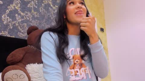Snapshot of isa_little_star chatting on February 3, 7:10 pm Isa online show from February 3, 7:10 pm