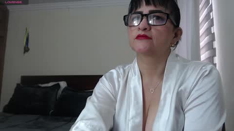 Isabeel Sofia online show from February 2, 12:46 pm