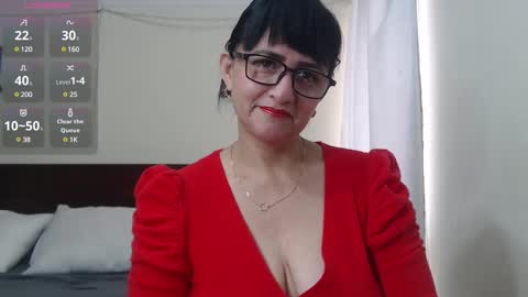Isabeel Sofia online show from March 6, 5:54 pm