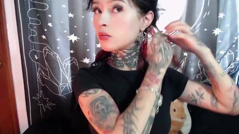    online show from January 20, 6:32 pm