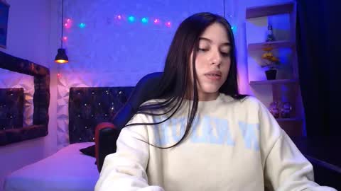 isabella dl online show from January 24, 11:59 am