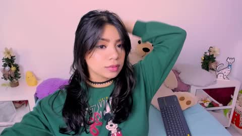 ISABELLA  online show from January 4, 12:59 pm