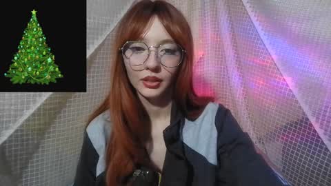 Snapshot of isabellablacky chatting on December 13, 4:11 am isabellablacky online show from December 13, 4:11 am