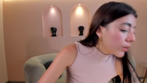 Isabella Kroft online show from March 2, 8:18 pm
