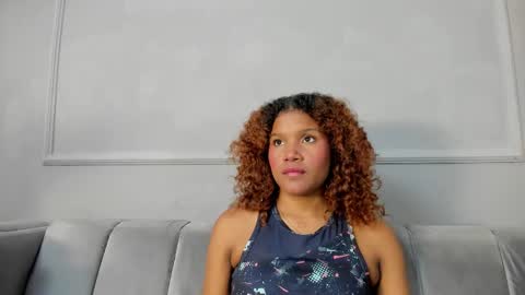 Isabellsmmith online show from March 8, 8:14 pm