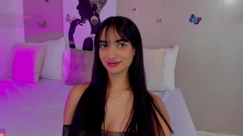 Isa Monroee  online show from March 5, 8:21 pm