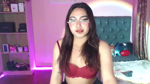 Siana online show from January 8, 1:20 pm
