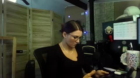 ItsMeSophie X online show from September 10, 4:19 pm