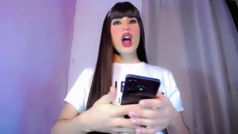 ivannahot23 online show from December 23, 6:22 am