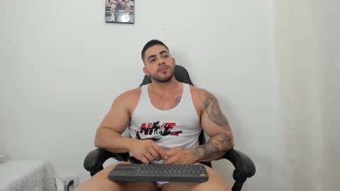 jack_fit1 online show from September 11, 1:29 am