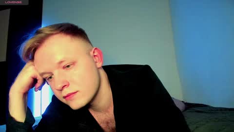 Snapshot of jack_only__ chatting on February 6, 11:04 pm Anton online show from February 6, 11:04 pm