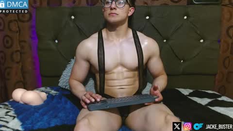 Snapshot of jacke_buster chatting on February 8, 12:38 am Jacke online show from February 8, 12:38 am