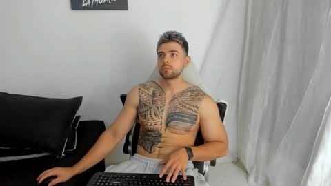 Snapshot of jackpit77 chatting on September 22, 5:33 am jackpit77 online show from September 22, 5:33 am