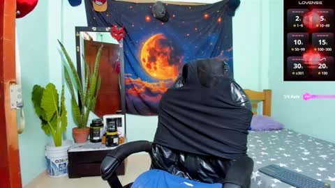 Snapshot of jacob_black21 chatting on September 12, 12:34 am jacob black online show from September 12, 12:34 am
