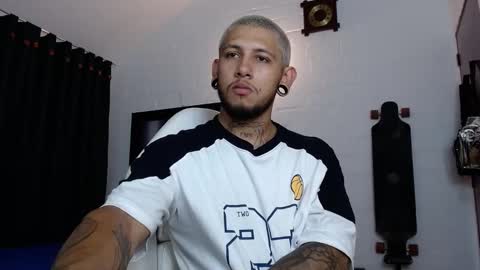 Snapshot of jacob_zane1 chatting on February 3, 6:13 am Michael Caicedo online show from February 3, 6:13 am