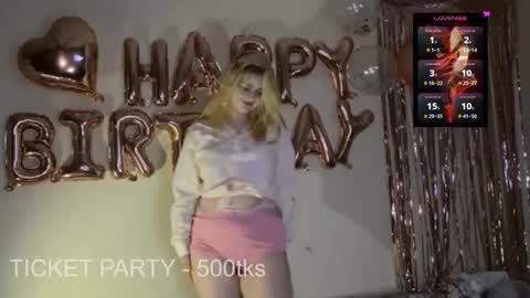jacywinslat online show from December 1, 8:22 pm