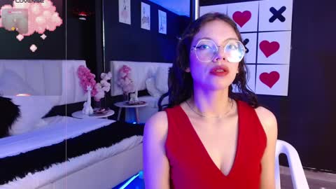 JADE online show from February 23, 4:46 pm